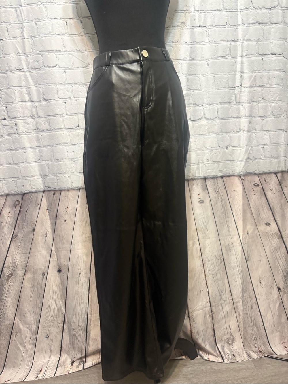 High-Waist Faux Leather Wide Leg Pants - Black